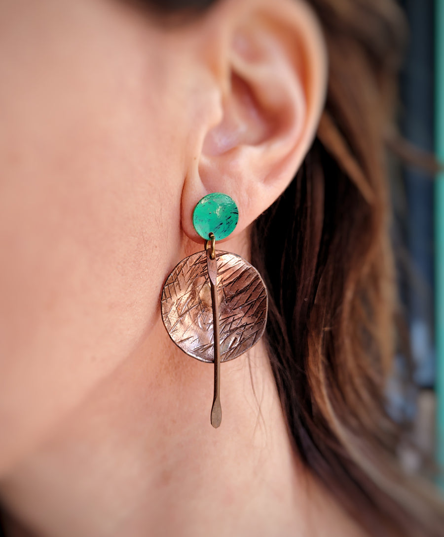 Round Cooper earrings