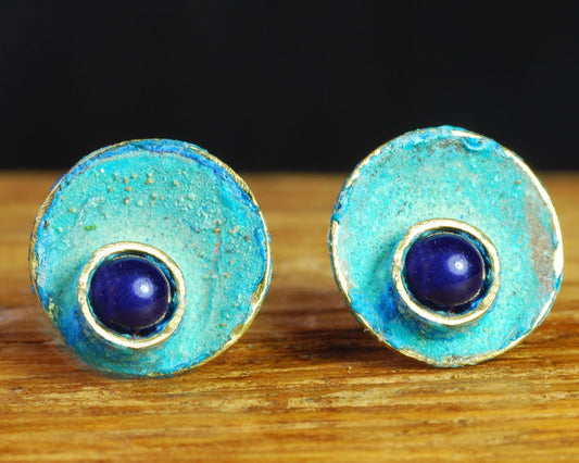 blue stud